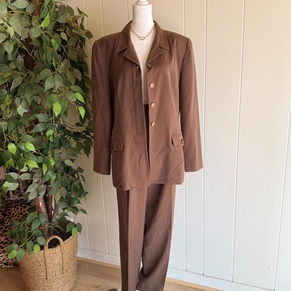 Kasper for Asl Brown Two Piece Suit Set Blazer and Pants Women's Size 12